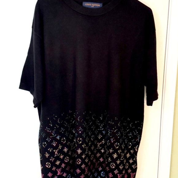 LE Louis Vuitton Monogram Gradient Embellished Crewneck Black XL - Picture 2 of 6